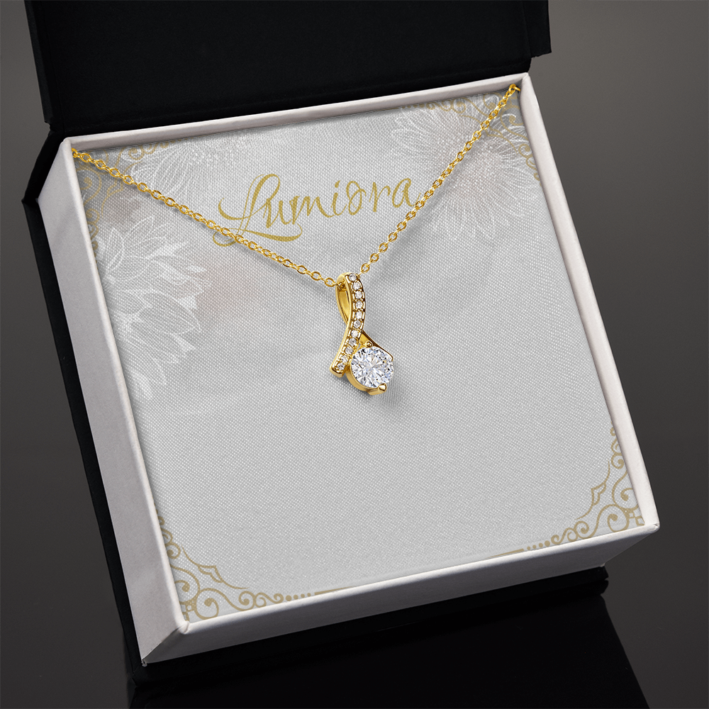 Alluring Beauty Necklace | Lumiora
