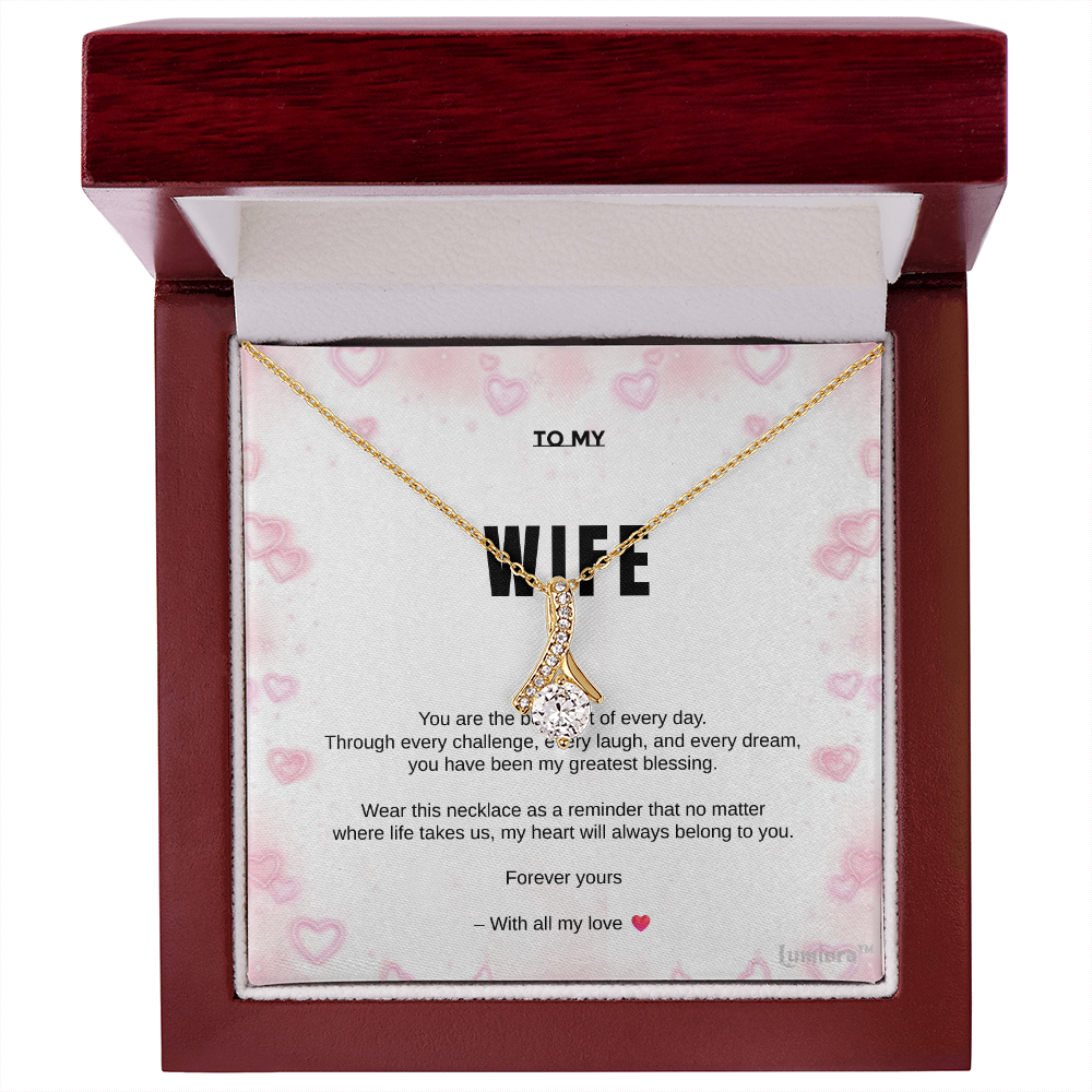 Alluring Beauty Necklace | Lumiora